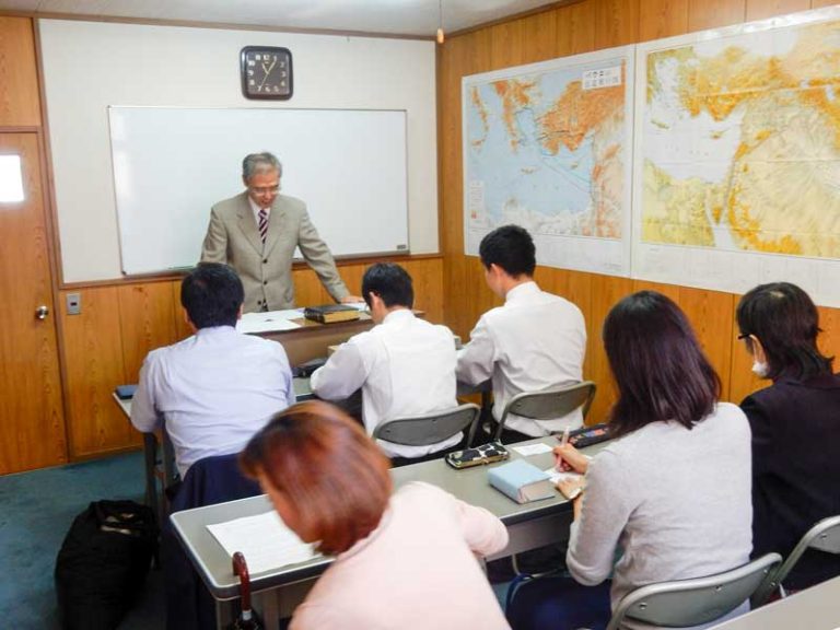 諸教会とともに